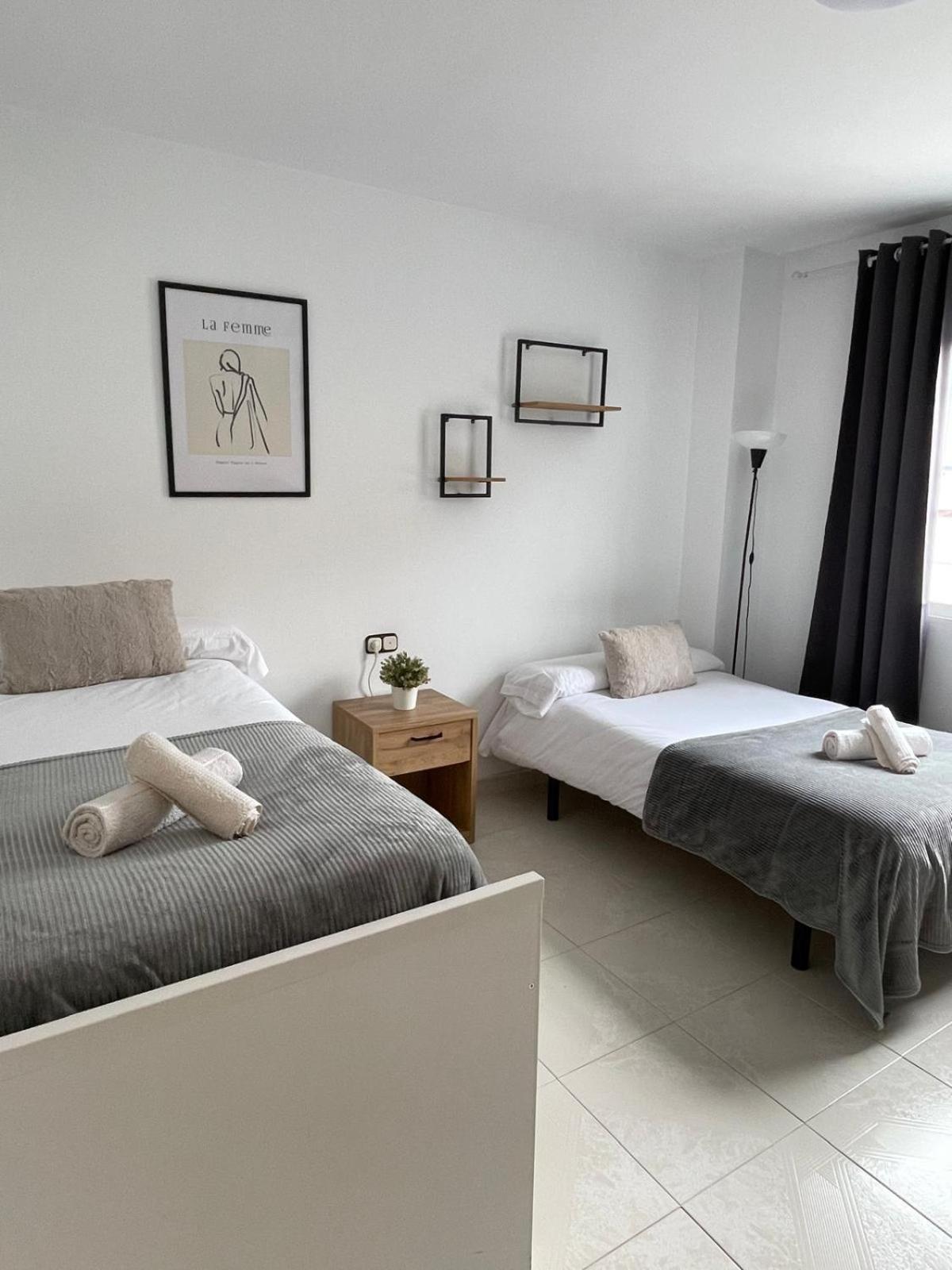 فيلا Casa Familiar La Zubia - Granada المظهر الخارجي الصورة